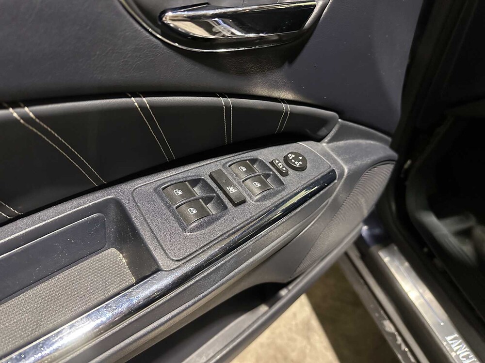 Lancia Delta 1.6-16V Oro 120pk 2008 (Origineel-NL) Automaat, 99-HJJ-1