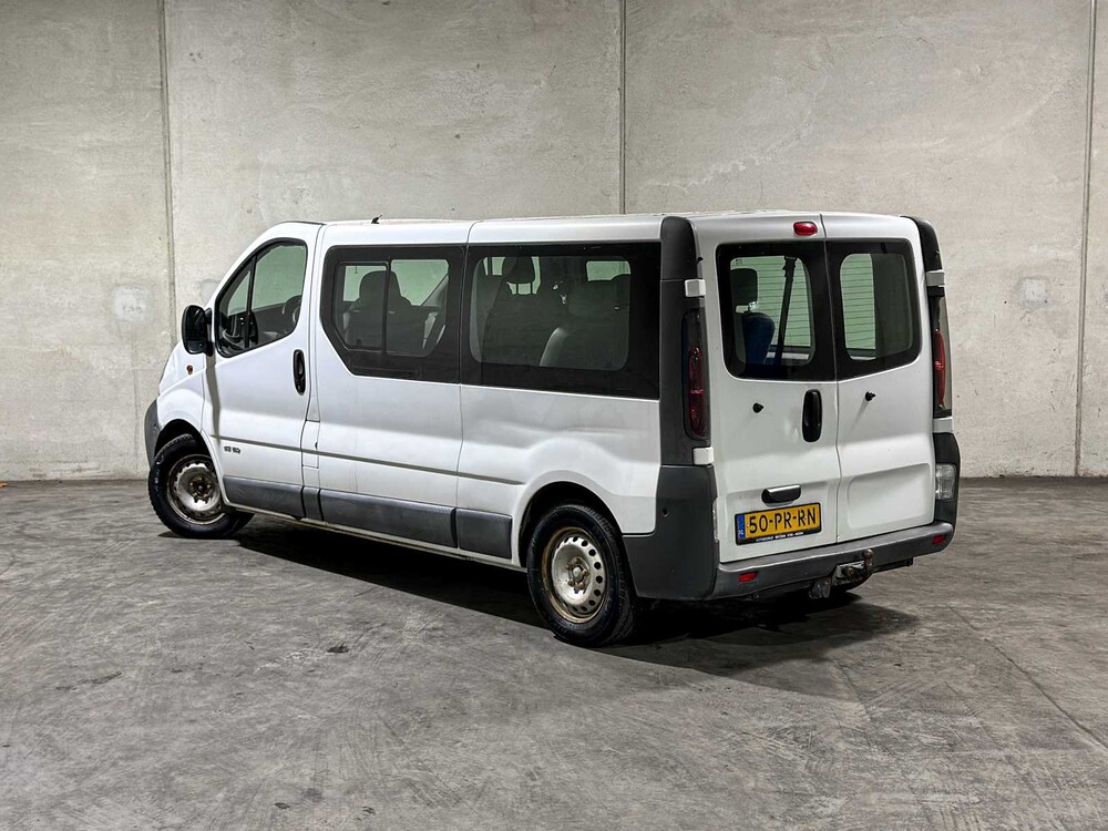 Renault Trafic Combi 2.5 dCi L2H1 9-Sitzer 135 PS 2004 (Original-NL), 50-PR-RN