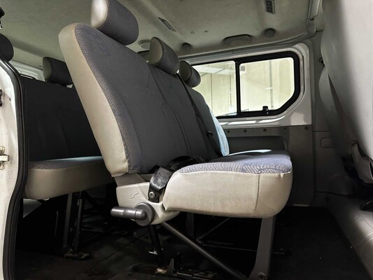 Renault Trafic Combi 2.5 dCi L2H1 9-Persoons 135pk 2004 (Origineel-NL), 50-PR-RN