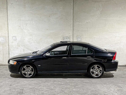 Volvo S60 2.4D Kinetic 125pk 2005 (Origineel-NL), 08-RT-RG