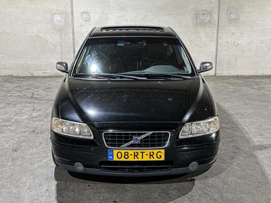 Volvo S60 2.4D Kinetic 125pk 2005 (Origineel-NL), 08-RT-RG
