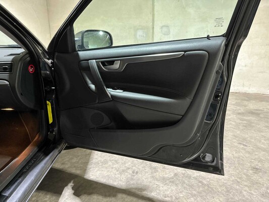 Volvo S60 2.4D Kinetic 125pk 2005 (Origineel-NL), 08-RT-RG