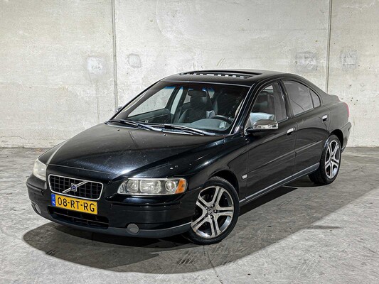 Volvo S60 2.4D Kinetic 125 PS 2005 (Original-NL), 08-RT-RG