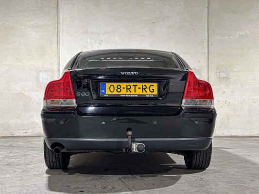 Volvo S60 2.4D Kinetic 125pk 2005 (Origineel-NL), 08-RT-RG