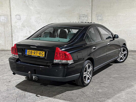 Volvo S60 2.4D Kinetic 125pk 2005 (Origineel-NL), 08-RT-RG