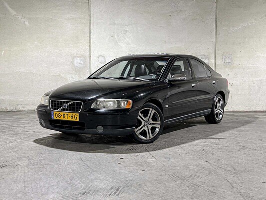 Volvo S60 2.4D Kinetic 125pk 2005 (Origineel-NL), 08-RT-RG