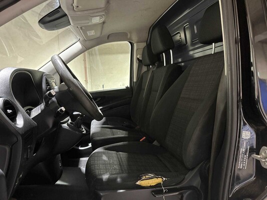 Mercedes-Benz Vito 111 CDI Lang 114pk 2017 Bedrijfswagen, VNZ-43-H