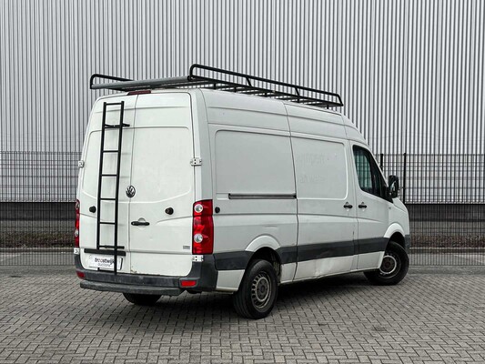 Volkswagen Crafter 35 2.5 TDI L2H1 DC 109hp 2008 (Original-NL), 62-VPJ-5