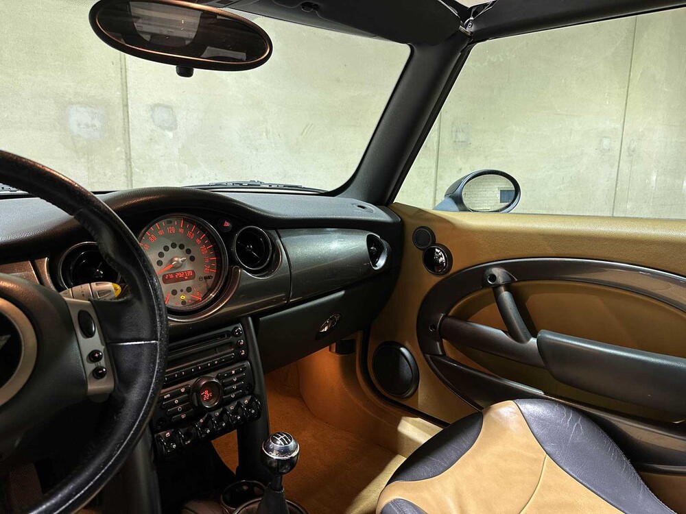 Mini Cooper Pepper Cabrio 1.6 116pk 2006 (Origineel-NL), 30-SX-XL