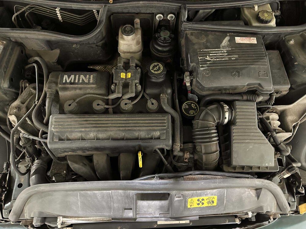 Mini Cooper Pepper Cabrio 1.6 116pk 2006 (Origineel-NL), 30-SX-XL