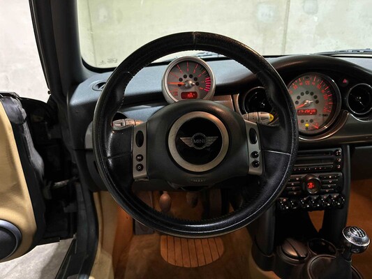 Mini Cooper Pepper Cabrio 1.6 116pk 2006 (Origineel-NL), 30-SX-XL