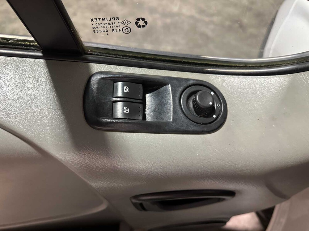 Opel Vivaro 2.0 CDTI L1H1 114pk 2010 Dubbelcabine (Origineel-NL + 1e eigenaar) Automaat, 9-VGJ-77