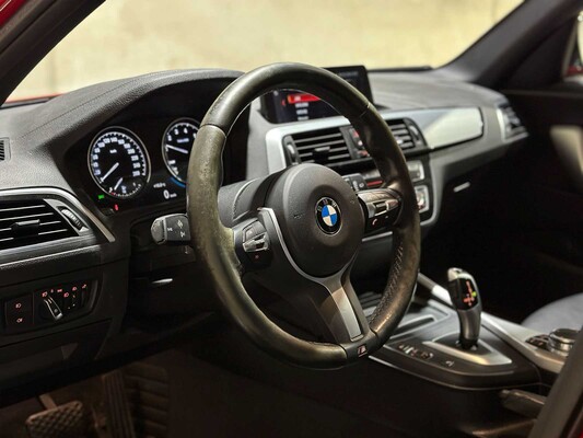 BMW 118i High Executive 1-serie 134pk 2018 (Origineel-NL), TT-509-J