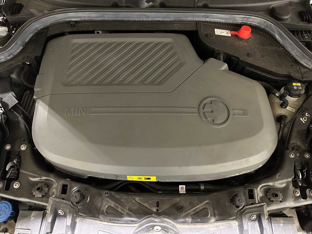 MINI Cooper Electric Essential 33 kWh 184 PS 2021 F56 (Original-NL), L-232-DH