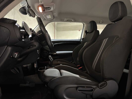 MINI Cooper Electric Essential 33 kWh 184pk 2021 F56 (Origineel-NL), L-232-DH