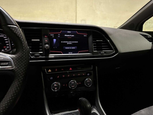 SEAT Leon 1.5 TSI FR Ultimate Edition Black 150pk 2020 AUTOMAAT (Origineel-NL), G-065-XS