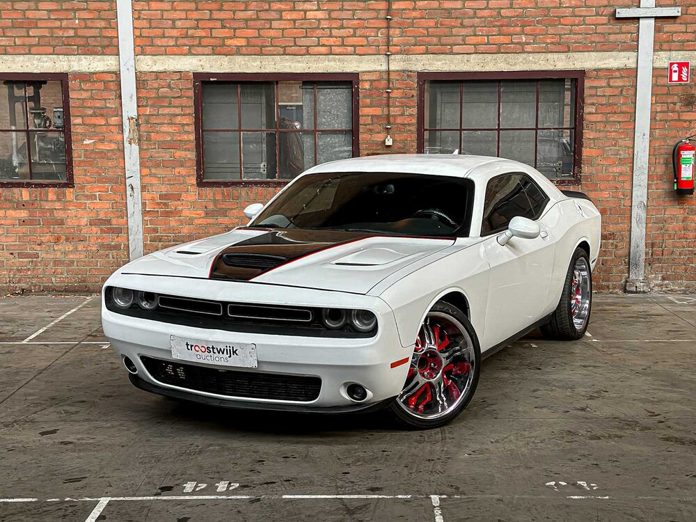 Dodge Challenger SXT 3.6 V6 305 PS 2016