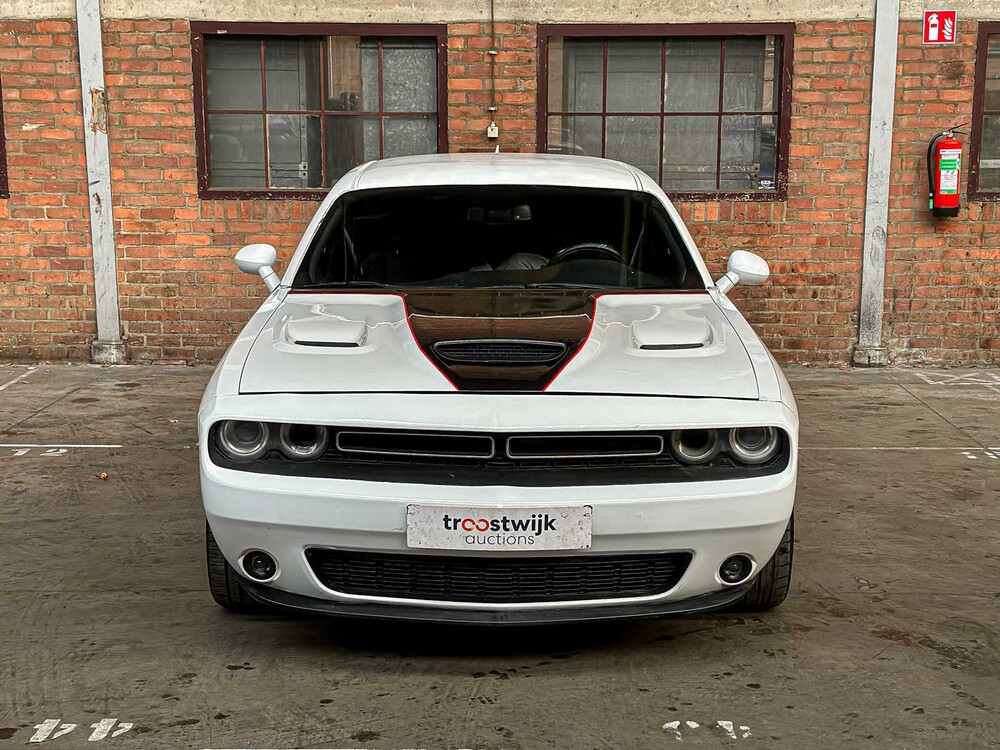 Dodge Challenger SXT 3.6 V6 305PK 2016