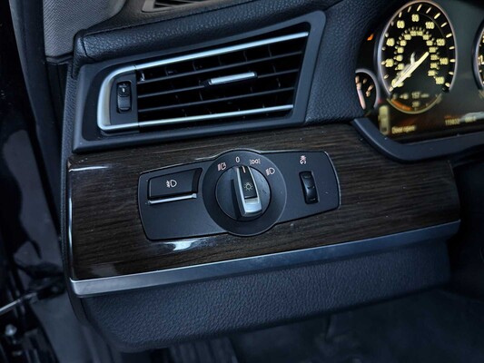 BMW 750Li xDrive 4.4 V8 7-serie 408pk 2012