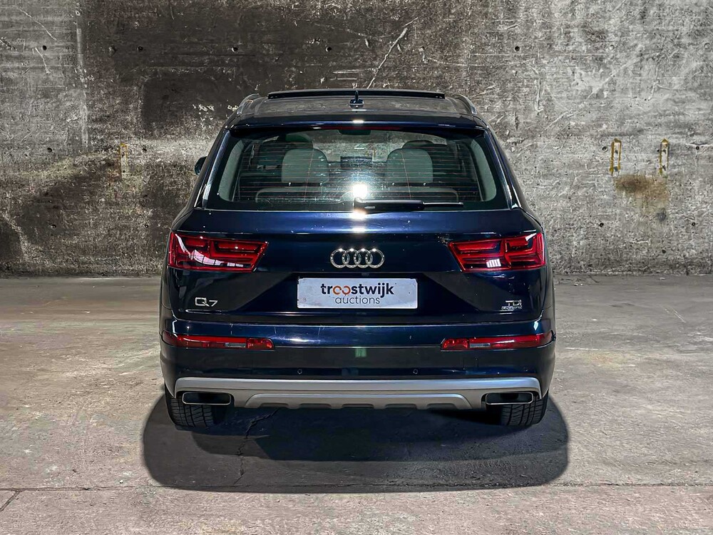 Audi Q7 3.0 TDI V6 Quattro Pro Line+ 7p 272pk 2015, JB-821-S