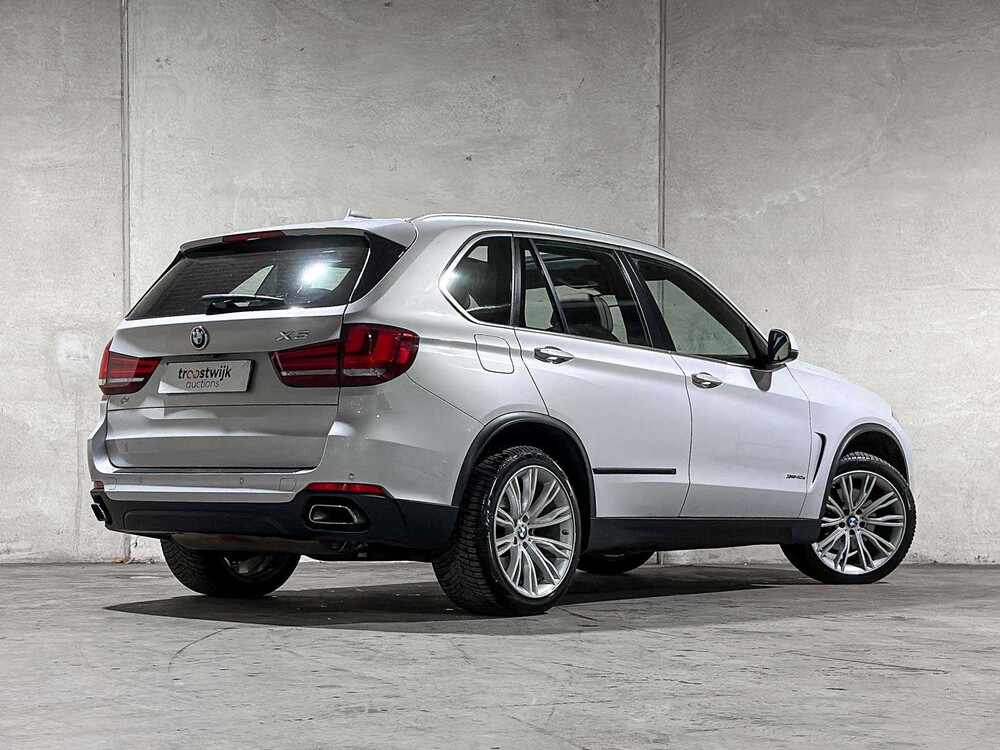 BMW X5 xDrive40e iPerformance High Executive -individual- F15 313pk 2016, R-711-DS