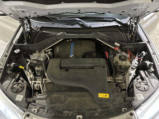 BMW X5 xDrive40e iPerformance High Executive -individual- F15 313pk 2016, R-711-DS