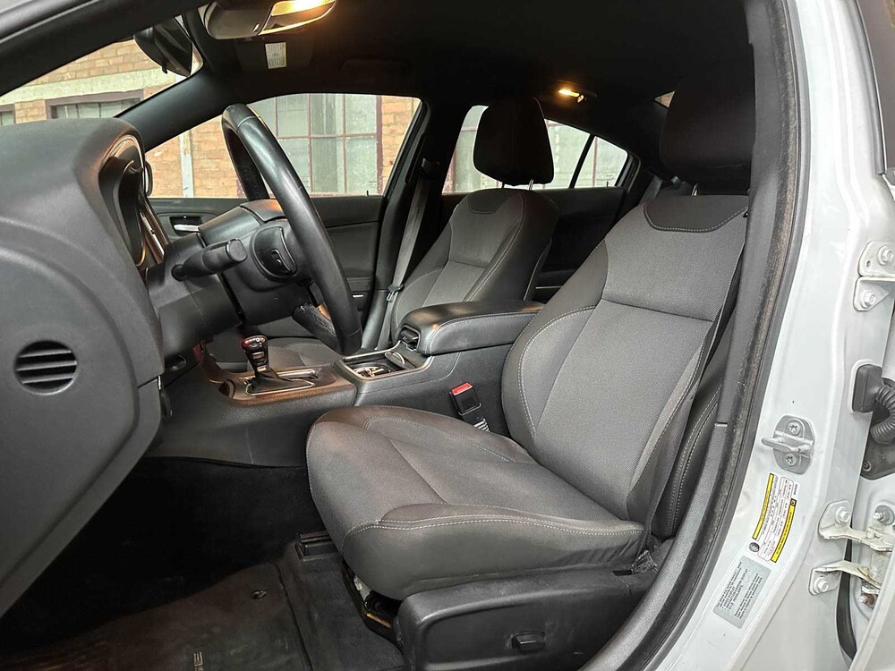 Dodge Charger SE 3.6 V6 292 PS 2016