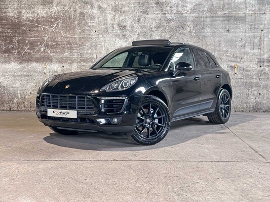 Luxury & sports cars te Milsbeek