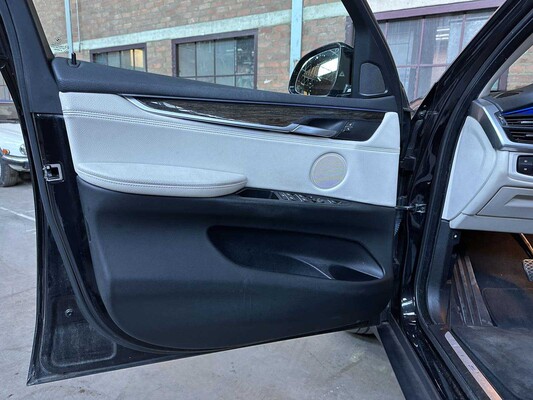 BMW X5 xDrive40e iPerformance High Executive 313pk 2015 F15 (Origineel-NL) Plug-In Hybrid, HR-433-V