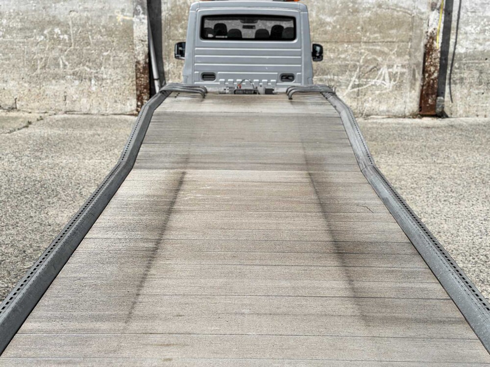 Volkswagen Crafter 50 2.0 TDI L4 DLDC Highline Dubbelcabine 177pk 2019 (Origineel-NL) Automaat, V-120-VL