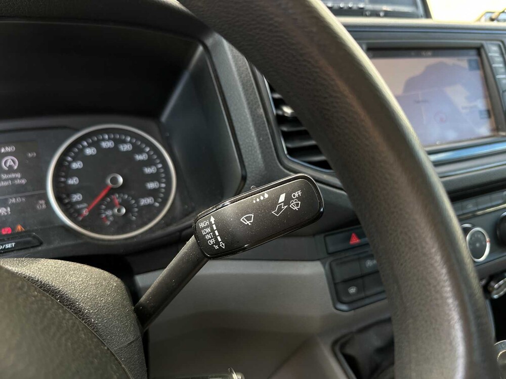 Volkswagen Crafter 50 2.0 TDI L4 DLDC Highline Dubbelcabine 177pk 2019 (Origineel-NL) Automaat, V-120-VL