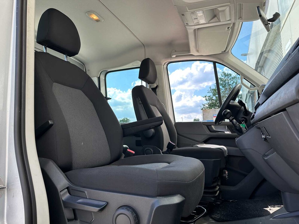 Volkswagen Crafter 50 2.0 TDI L4 DLDC Highline Dubbelcabine 177pk 2019 (Origineel-NL) Automaat, V-120-VL
