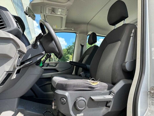 Volkswagen Crafter 50 2.0 TDI L4 DLDC Highline Dubbelcabine 177pk 2019 (Origineel-NL) Automaat, V-120-VL