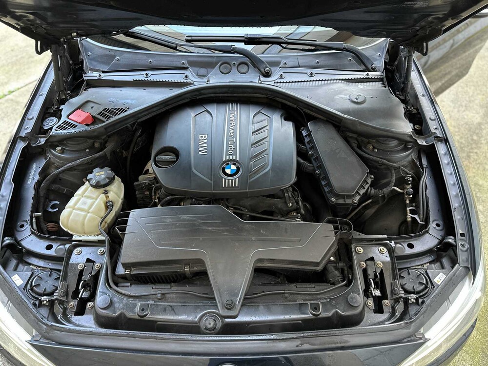 BMW 125d High Executive 1-serie 215pk 2014 Automaat, PZ-573-N