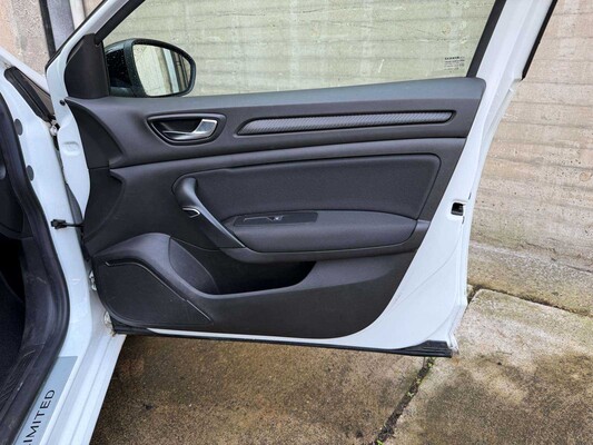 Renault Mégane Estate 1.3 TCe Limited 116pk 2020 (Origineel-NL + 1e eigenaar), J-866-GX