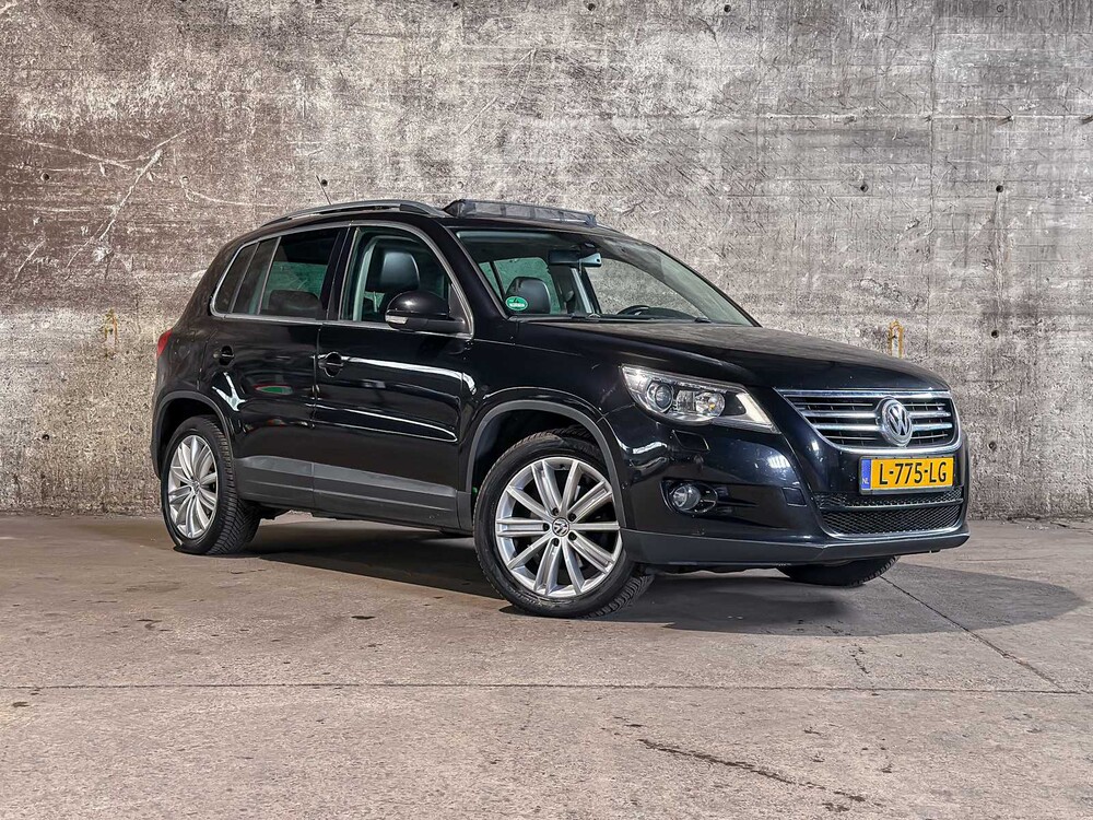 Volkswagen Tiguan 2.0 TSI Track&Field 4Motion 200pk 2008, L-775-LG