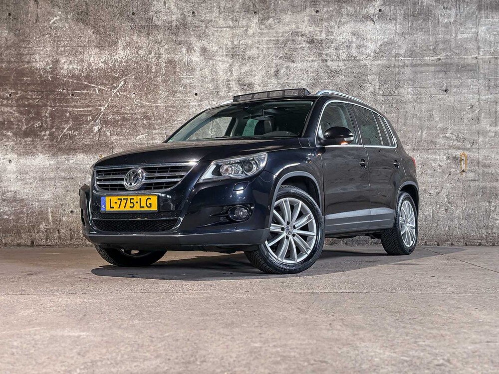Volkswagen Tiguan 2.0 TSI Track&Field 4Motion 200pk 2008, L-775-LG