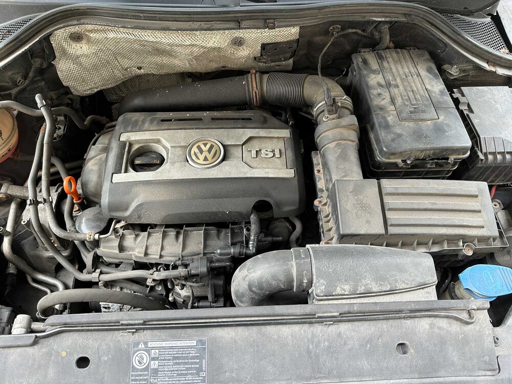 Volkswagen Tiguan 2.0 TSI Track&Field 4Motion 200pk 2008, L-775-LG