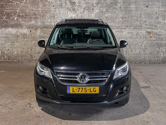 Volkswagen Tiguan 2.0 TSI Track&Field 4Motion 200pk 2008, L-775-LG