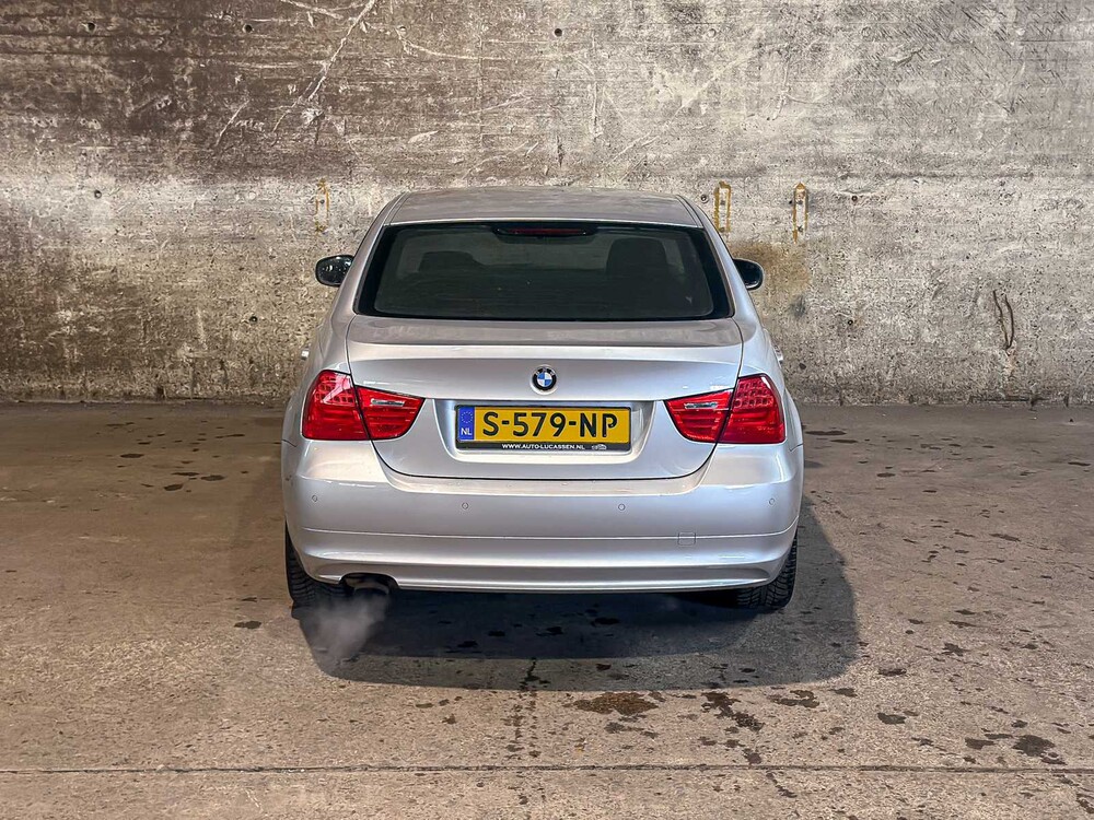 BMW 318i 2.0 3-serie 143pk 2010, S-579-NP