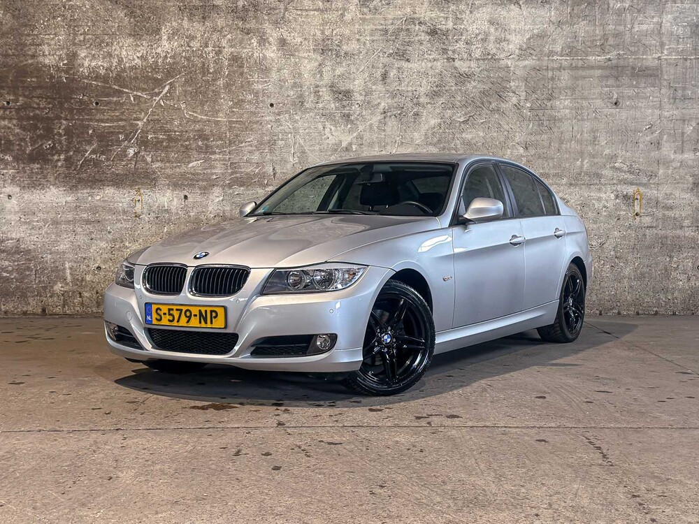 BMW 318i 2.0 3-serie 143pk 2010, S-579-NP