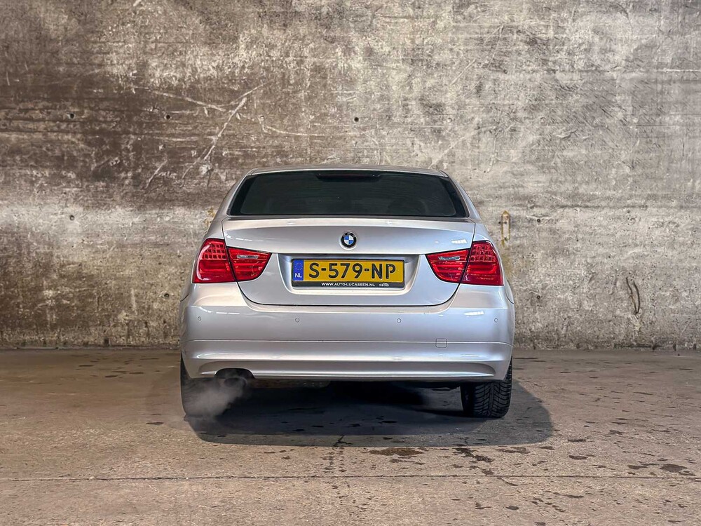 BMW 318i 2.0 3-serie 143pk 2010, S-579-NP