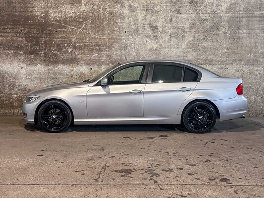BMW 318i 2.0 3-serie 143pk 2010, S-579-NP