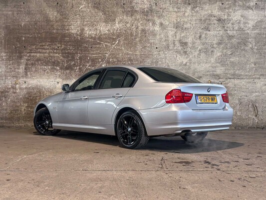 BMW 318i 2.0 3-serie 143pk 2010, S-579-NP