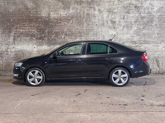Skoda Rapid 1.2 TSI Greentech Elegance Businessline 105pk 2013 (Origineel-NL + 1e eigenaar), 86-ZSB-4