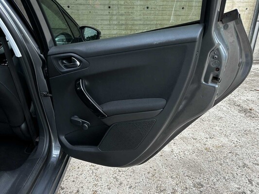 Peugeot 208 1.6 VTi Allure 120pk 2012 (Origineel-NL), 80-XNL-3