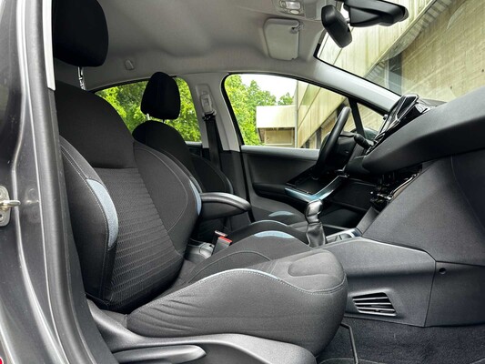 Peugeot 208 1.6 VTi Allure 120pk 2012 (Origineel-NL), 80-XNL-3