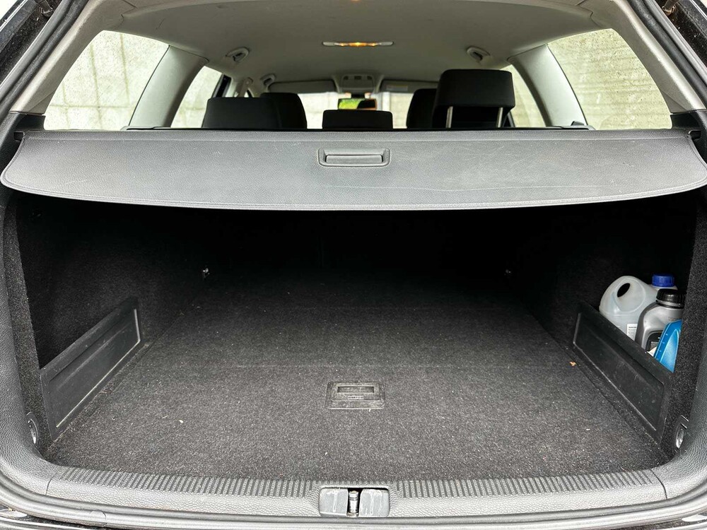 Volkswagen Passat Variant 2.0 FSI Comfortline Business 150pk 2007 (Origineel-NL), 93-TP-DP