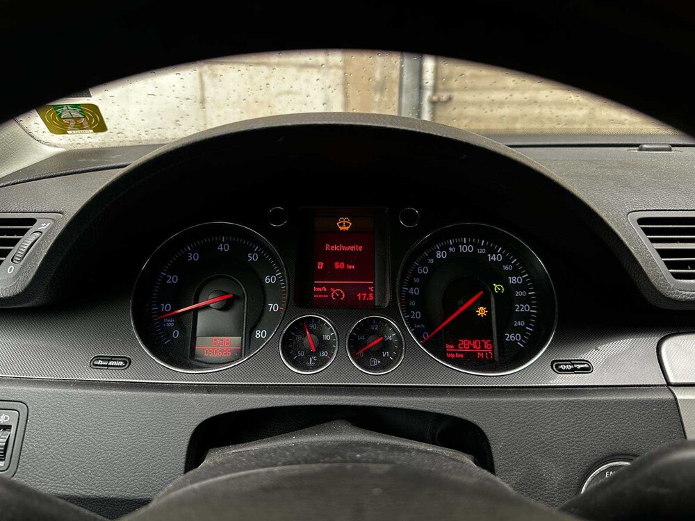 Volkswagen Passat Variant 2.0 FSI Comfortline Business 150pk 2007 (Origineel-NL), 93-TP-DP