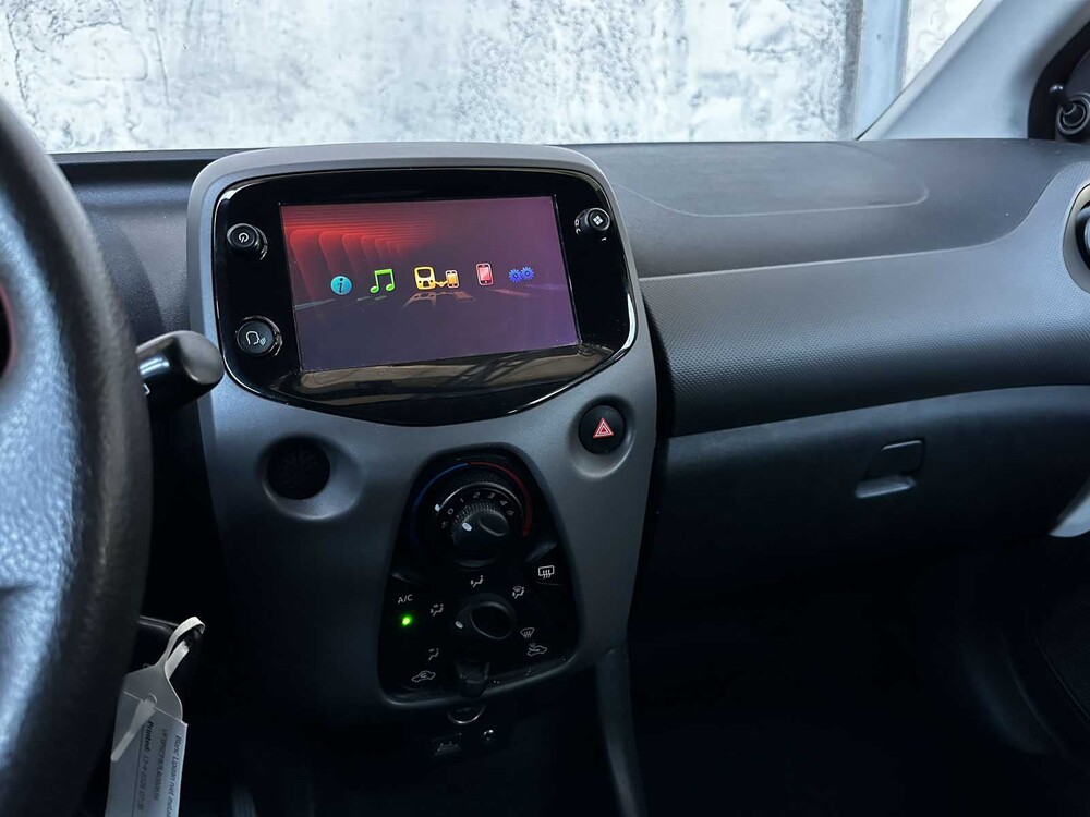 Peugeot 108 Active 1.0 e-VTi 72pk 3D 72pk 20221 (Origineel-NL + 1e Eigenaar), L-110-FD